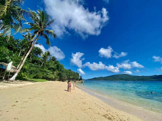 Mosboron Beach Bacacay