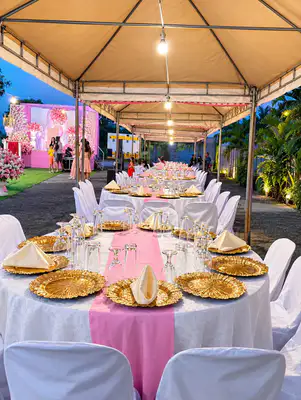  Mesa Mano Restaurant