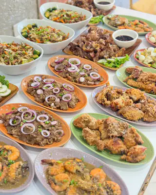  Mesa Mano Restaurant
