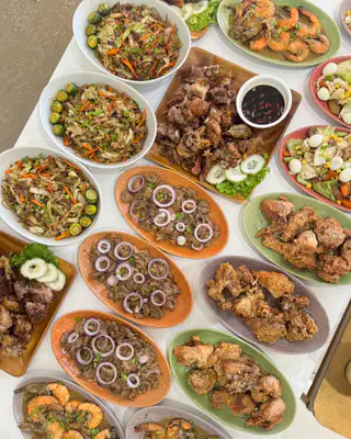  Mesa Mano Restaurant