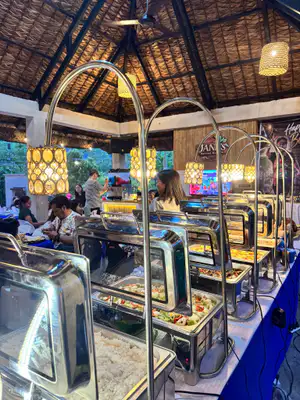  Mesa Mano Restaurant