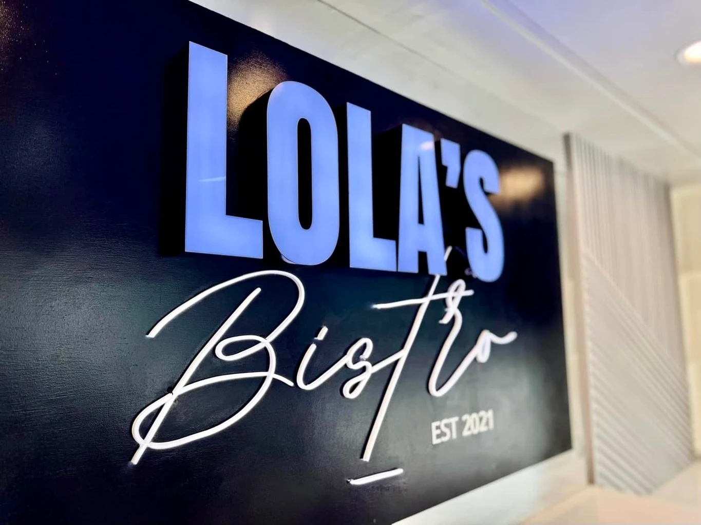 Lola's Bistro - Legazpi
