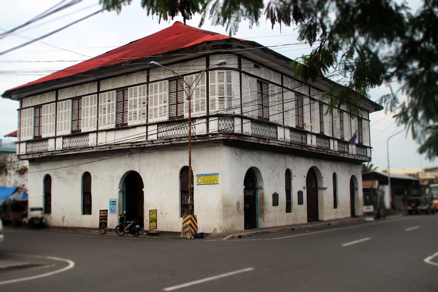 Smith, Bell and Company House